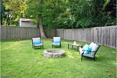 202 Long Hill Rd, Little Falls Township, NJ 07424 - Photo 34