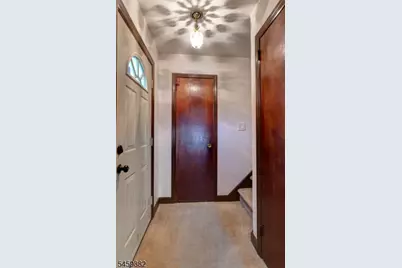39 Sunset Rd, Pequannock Township, NJ 07444 - Photo 10