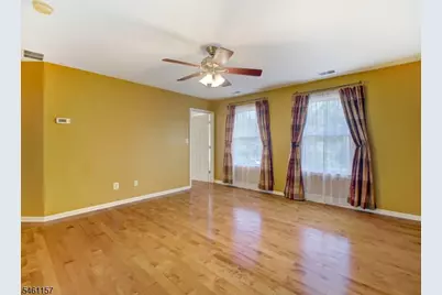 9 Bukiet Ct, Roxbury Township, NJ 07852 - Photo 28