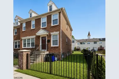 25 Holland St, Newark, NJ 07103 - Photo 2