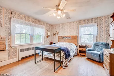 669 Old Post Rd, Edison Twp., NJ 08817 - Photo 24
