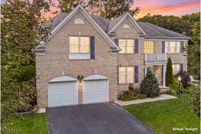 9 Red Maple Ln, Mount Olive, NJ 07836 - Photo 8