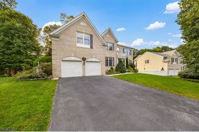 9 Red Maple Ln, Mount Olive, NJ 07836 - Photo 6