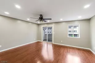 32 Chelsea Way, Bridgewater Twp., NJ 08807 - Photo 6