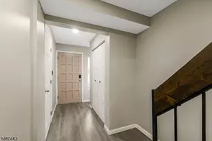 32 Chelsea Way, Bridgewater Twp., NJ 08807 - Photo 20