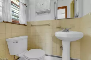 290 Arnold Ave, North Plainfield, NJ 07063 - Photo 22