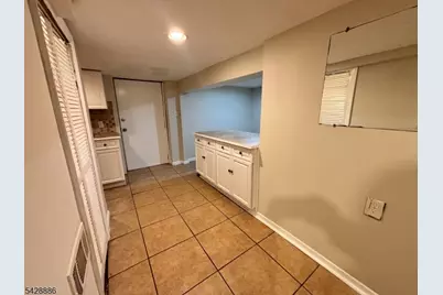 288 Totowa Ave, Paterson, NJ 07502 - Photo 16