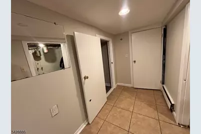 288 Totowa Ave, Paterson, NJ 07502 - Photo 18