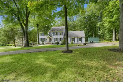 5 Buckingham Ct, Clinton Township, NJ 08801 - Photo 2