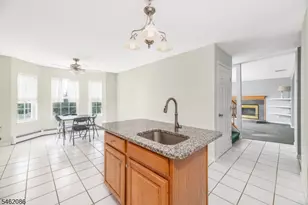 17 Bailey Dr, Vernon Twp., NJ 07418 - Photo 4