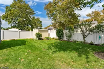 130 S Glenwood Road, Fanwood, NJ 07023 - Photo 30