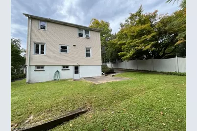 15 Sherman Pl, Morristown, NJ 07960 - Photo 18