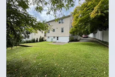 15 Sherman Pl, Morristown, NJ 07960 - Photo 20