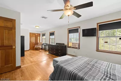 8 Alpine Ridge Rd, West Milford, NJ 07480 - Photo 20