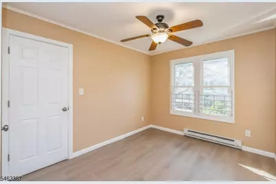 14 Elizabeth St, Wharton, NJ 07885 - Photo 6