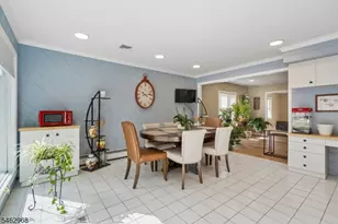 57 Washington Dr, Watchung, NJ 07069 - Photo 8