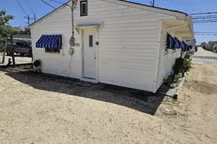 100 W Plover Way, Toms River Township, NJ 08735 - Photo 2