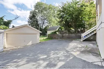 267 Hoover Ave, Bloomfield, NJ 07003 - Photo 38