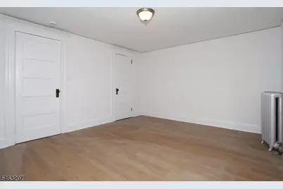 267 Hoover Ave, Bloomfield, NJ 07003 - Photo 32