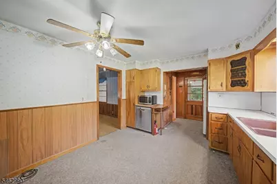 56 Haskell Ave, Wanaque, NJ 07420 - Photo 10