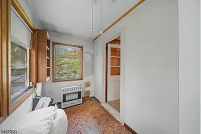 56 Haskell Ave, Wanaque, NJ 07420 - Photo 16