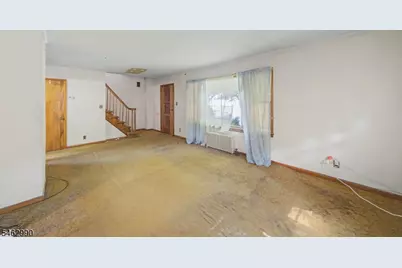56 Haskell Ave, Wanaque, NJ 07420 - Photo 4