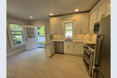 217 Greenwood Ave Unit #2, Madison, NJ 07940 - Photo 4