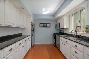 1 Pine Way, New Providence, NJ 07974 - Photo 8
