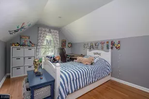 1 Pine Way, New Providence, NJ 07974 - Photo 16
