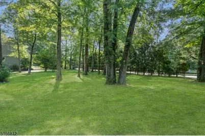 1 Pine Way, New Providence, NJ 07974 - Photo 22
