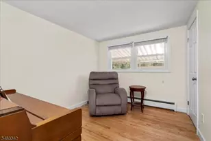 8 Fern Ave, Hamburg, NJ 07419 - Photo 22