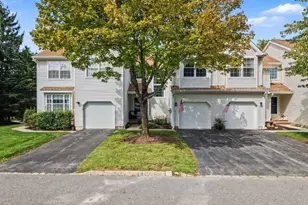 3 Weatherhill Rd, Hamburg, NJ 07419 - Photo 1