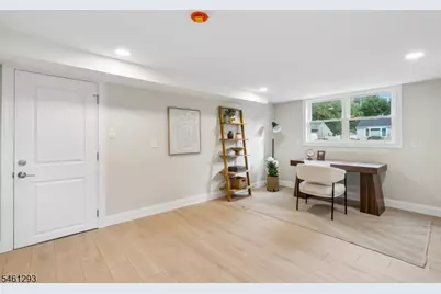 16 Alcott Dr, Livingston, NJ 07039 - Photo 34