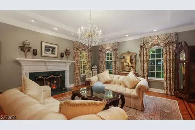 23 Charlotte Hill Dr, Bernardsville, NJ 07924 - Photo 6