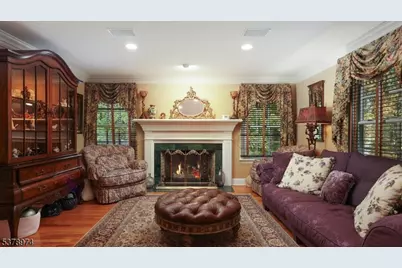 23 Charlotte Hill Dr, Bernardsville, NJ 07924 - Photo 18