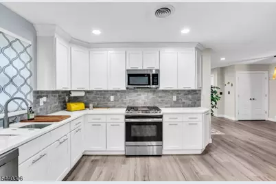 214 Westbrook Dr, Berkeley Township, NJ 08757 - Photo 20