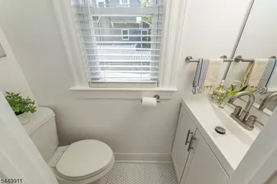 31 Morse Ave, East Orange, NJ 07017 - Photo 20