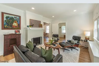 31 Morse Ave, East Orange, NJ 07017 - Photo 6