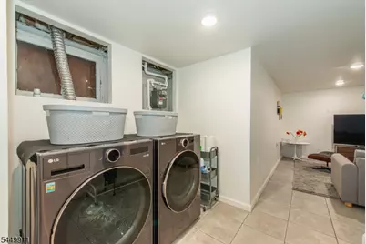 31 Morse Ave, East Orange, NJ 07017 - Photo 34