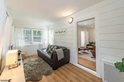 31 Morse Ave, East Orange, NJ 07017 - Photo 14