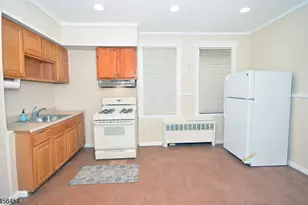 526 Court St, Elizabeth, NJ 07206 - Photo 8