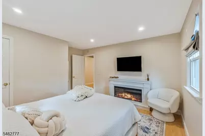 324 Jackson Ave, Scotch Plains Township, NJ 07076 - Photo 18