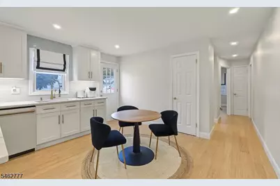 324 Jackson Ave, Scotch Plains Township, NJ 07076 - Photo 10