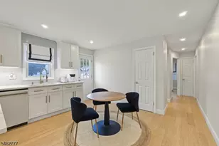 324 Jackson Ave, Scotch Plains Township, NJ 07076 - Photo 10