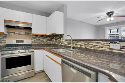 215 Sheffield Ct, Denville, NJ 07834 - Photo 8