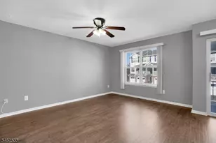 215 Sheffield Ct, Denville, NJ 07834 - Photo 4