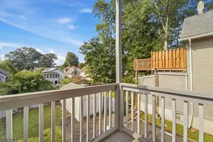 23 Tichenor Pl, Montclair, NJ 07042 - Photo 16