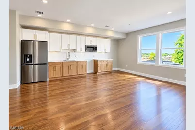 17 Wickham St #304, Passaic, NJ 07055 - Photo 2