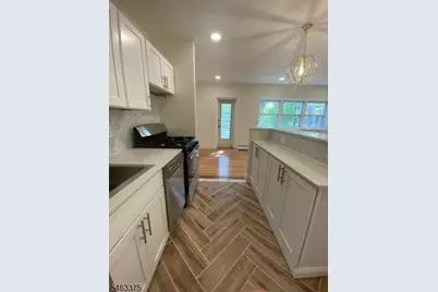 43 Cottage St #3B, South Orange, NJ 07079 - Photo 2