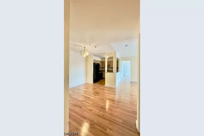 1133 Waterford Dr #33, Edison, NJ 08817 - Photo 8